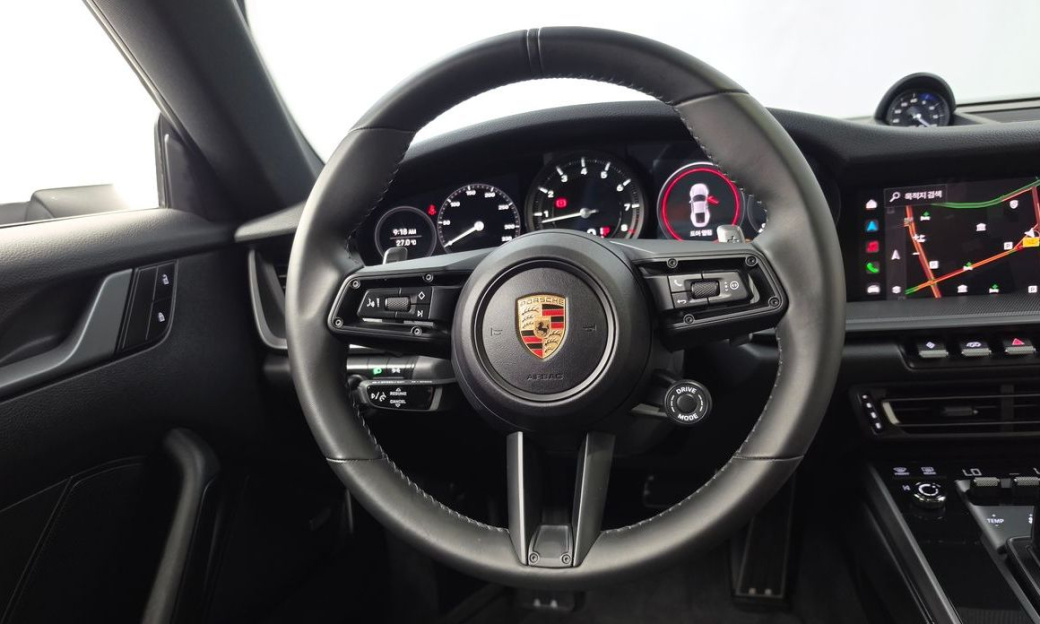 Porsche 911 Carrera, 2024