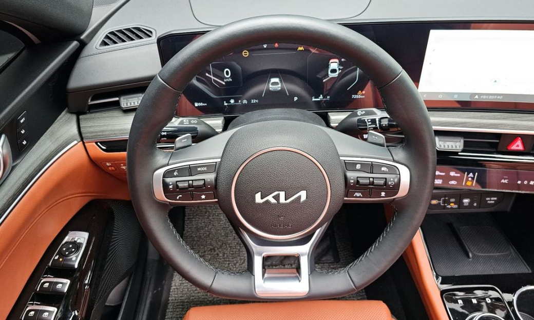 Kia K5 1.6 Turbo, 2025