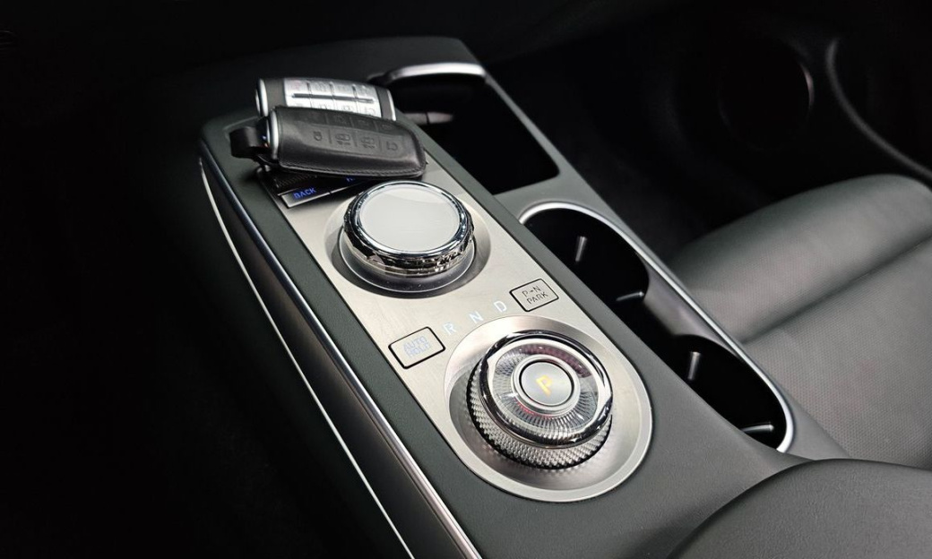 Genesis GV70 2.5T Gasoline 2WD, 2024