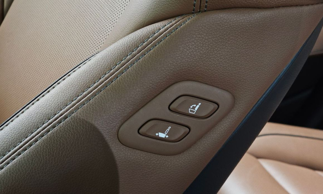 Genesis GV70 2.5T Gasoline AWD, 2023