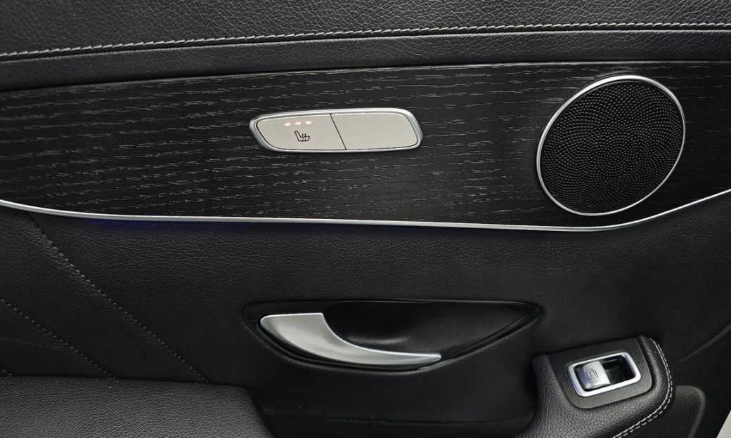 Mercedes-Benz GLC-Class GLC300 4MATIC, 2022