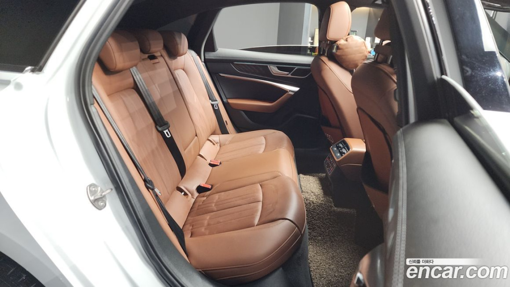 Audi A6 40 TDI Premium, 2023