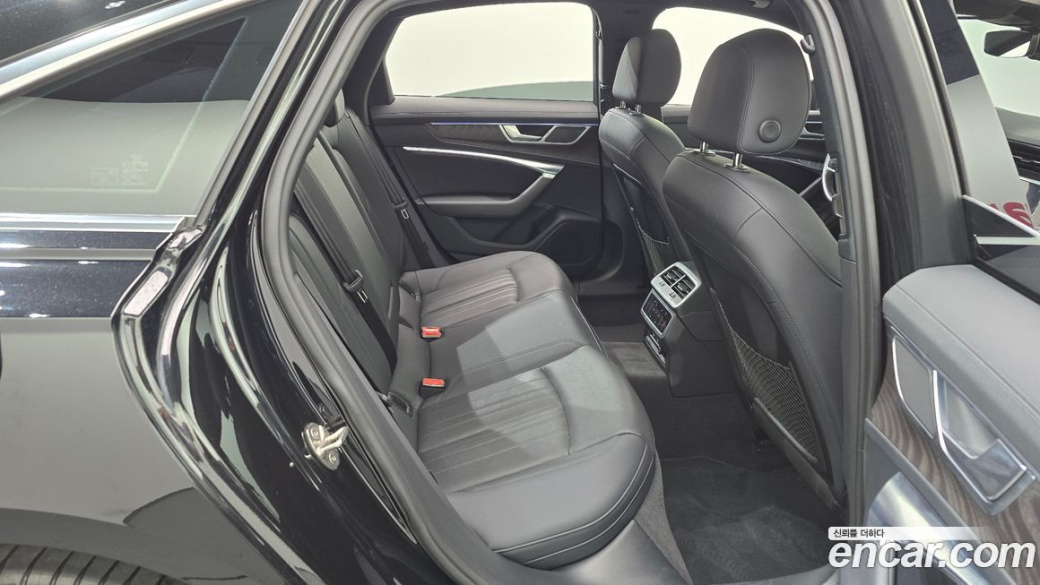 Audi A6 45 TFSI Quattro Premium, 2023