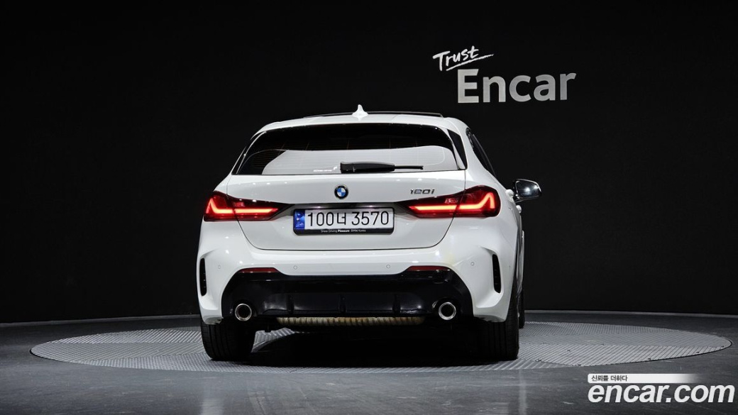 BMW 1-Series 120i M Sports, 2024