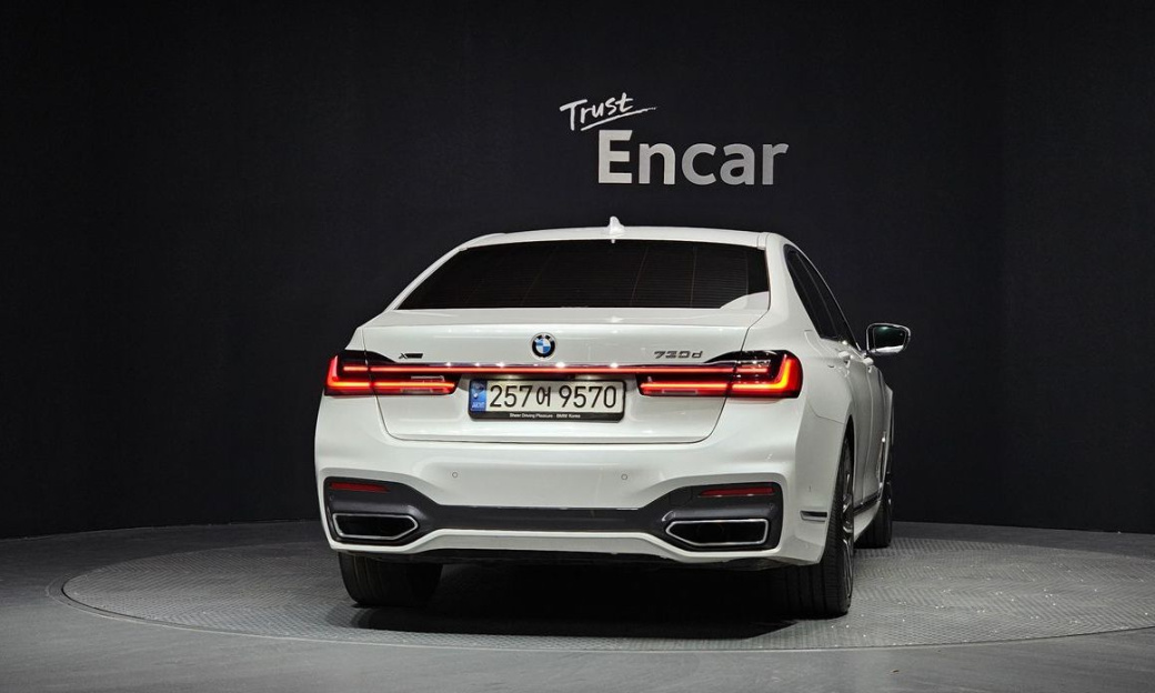 BMW 7-Series 730d xDrive M Sport, 2022