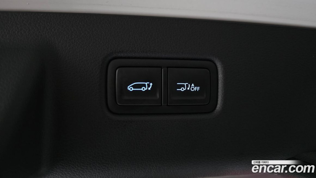 Hyundai Staria Tourer 9-Seater, 2025