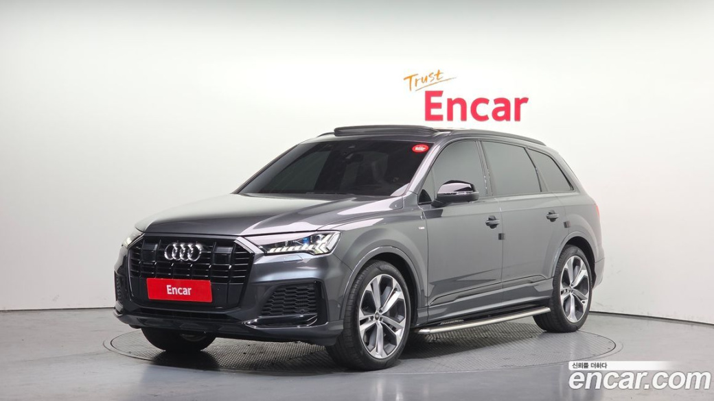 Audi Q7 55 TFSI Quattro Premium, 2022