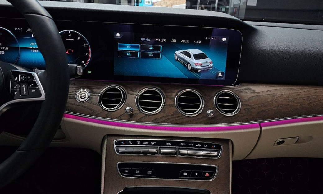 Mercedes-Benz E-Class E250 Exclusive, 2023