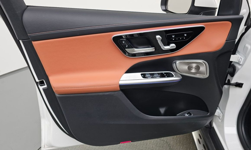 Mercedes-Benz GLC-Class GLC 300 4MATIC Avantgarde, 2025