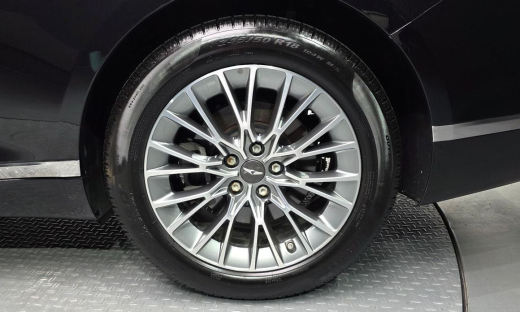 Genesis G80 Gasoline 2.5 Turbo AWD, 2024