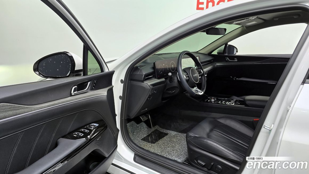Kia K5 2.0, 2025
