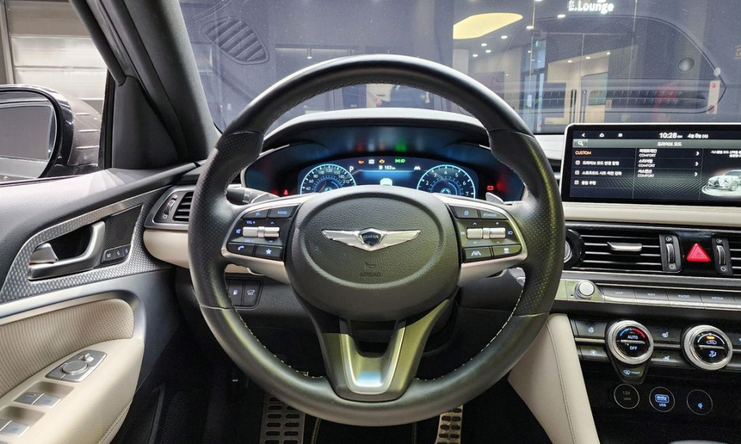 Genesis G70 Gasoline 2.0T 2WD, 2022
