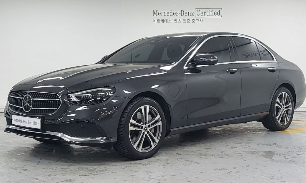 Mercedes-Benz E-Class E350 4MATIC Avantgarde, 2022