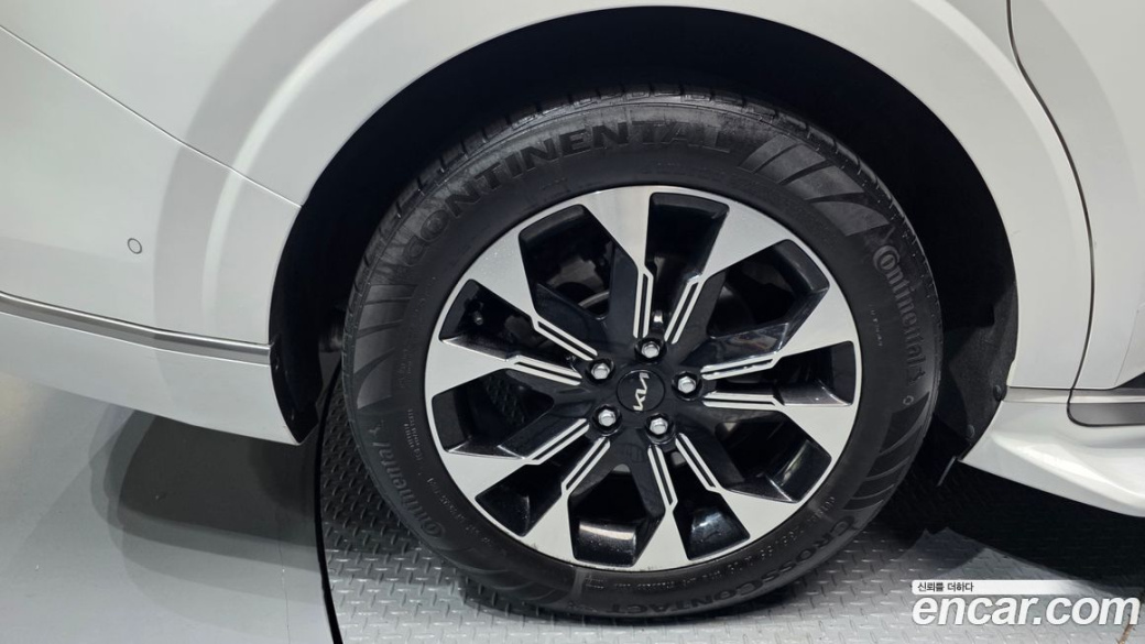 Kia Carnival 7-Seater Hi-Limousine, 2022