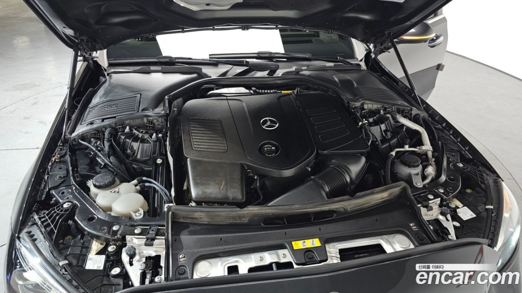 Mercedes-Benz C-Class C300 AMG Line, 2022