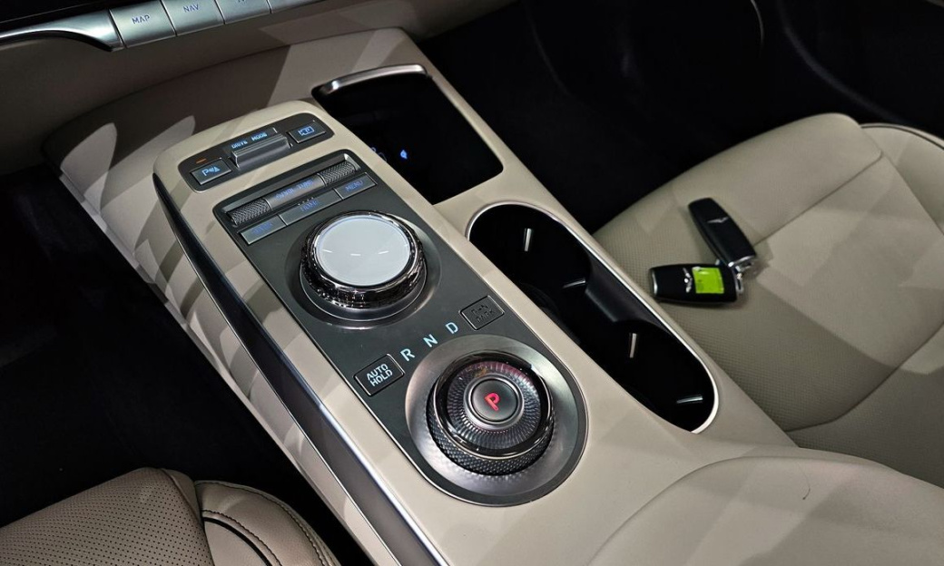 Genesis GV70 2.5T Gasoline 2WD, 2023