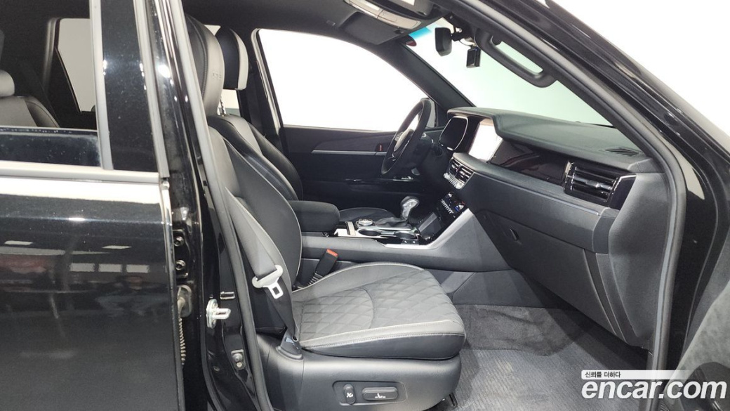 Kia Mohave Diesel 3.0 4WD 5-Seater, 2023