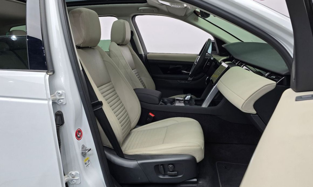 Land Rover Discovery Sport P250 S, 2024