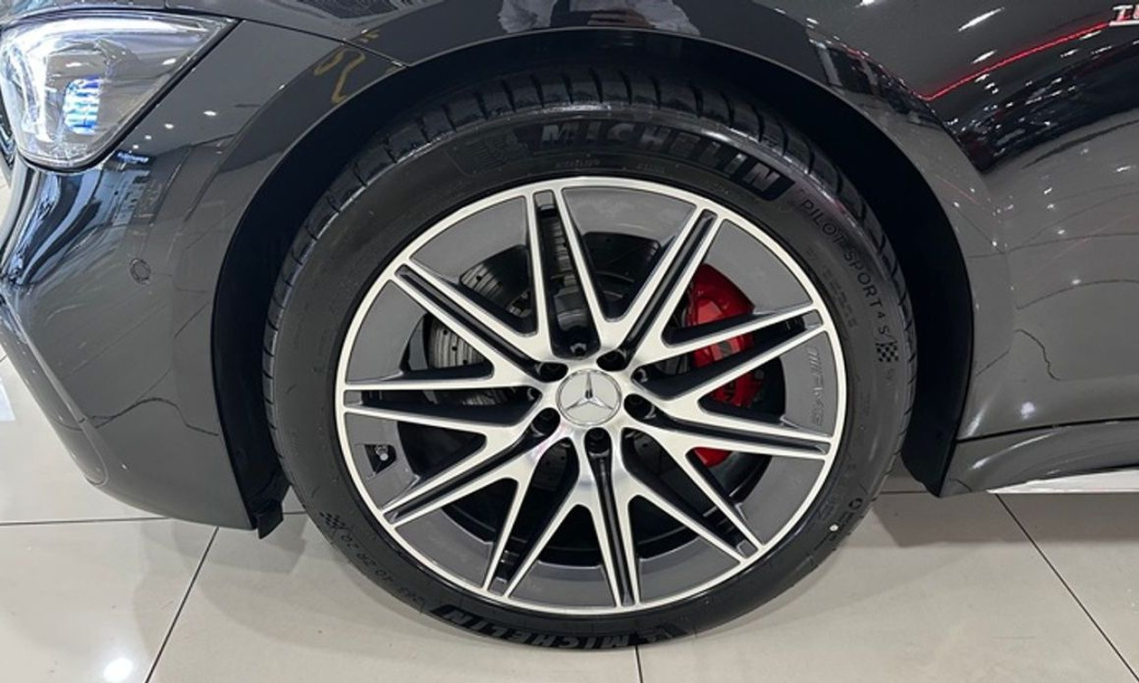Mercedes-Benz AMG GT 4Door 43 4MATIC+, 2025