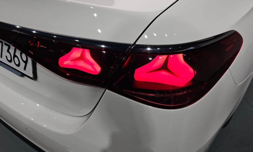Mercedes-Benz E-Class E200 Avantgarde Limited, 2025