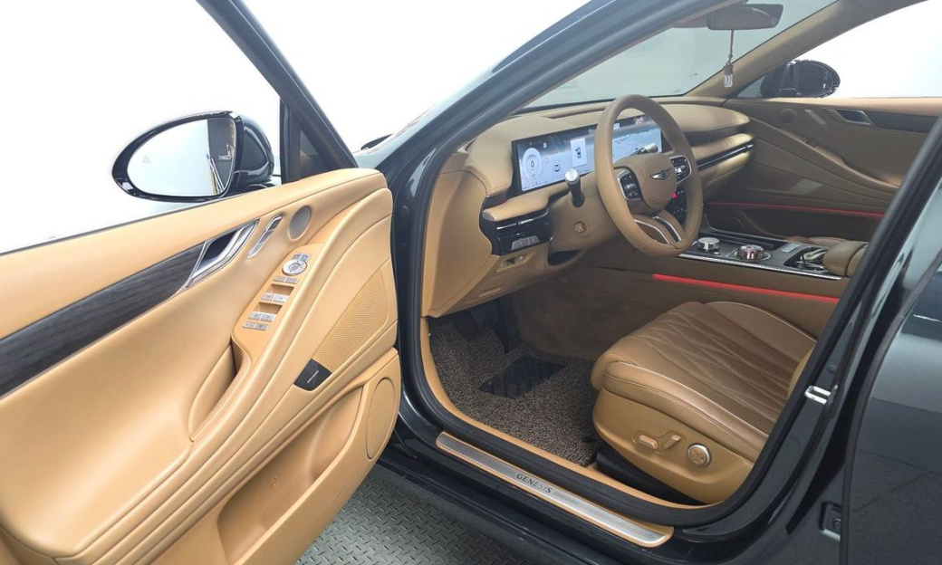 Genesis G80 Gasoline 2.5 Turbo 2WD, 2025