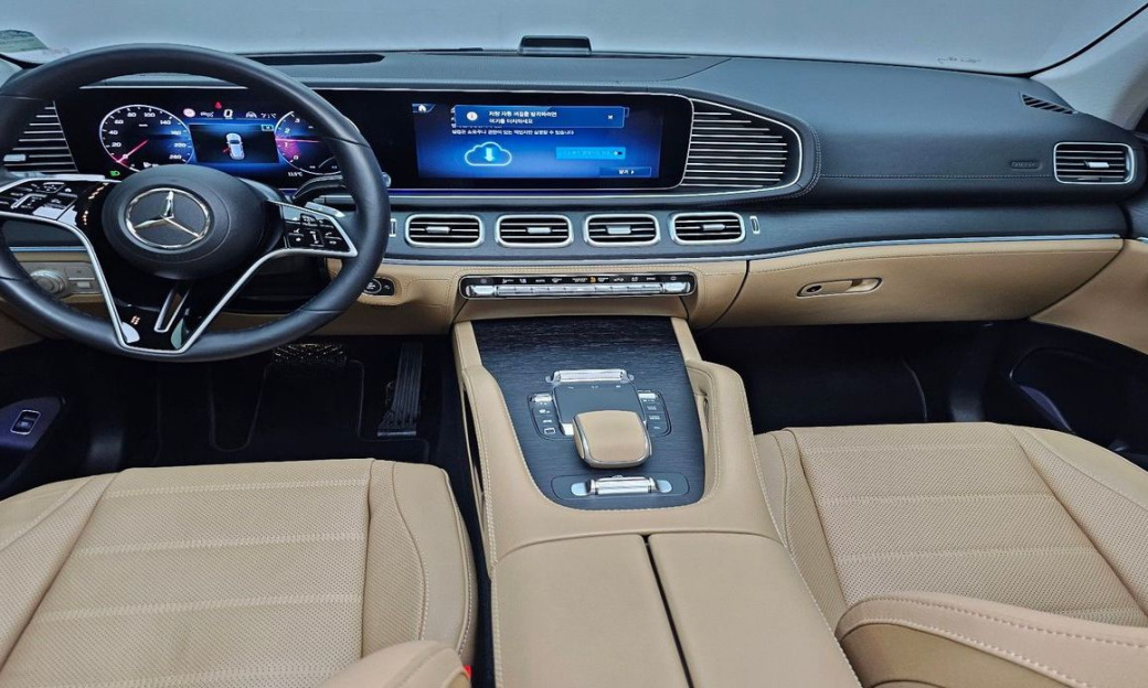 Mercedes-Benz GLE-Class GLE450 4MATIC, 2025