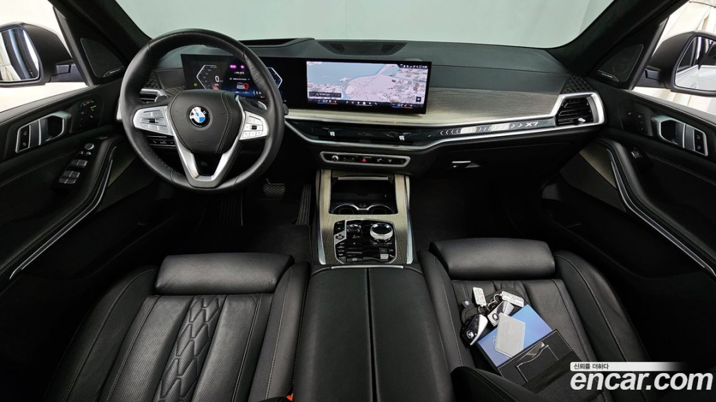 BMW X7 xDrive 40i Design Pure Excellence 7-Seater, 2025