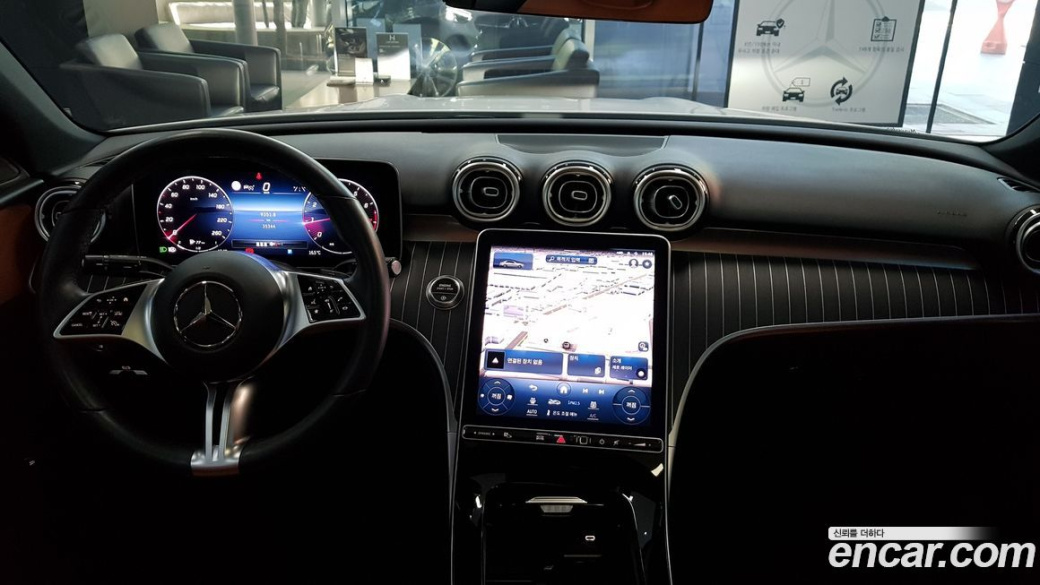 Mercedes-Benz C-Class C300 4MATIC Avantgarde, 2023