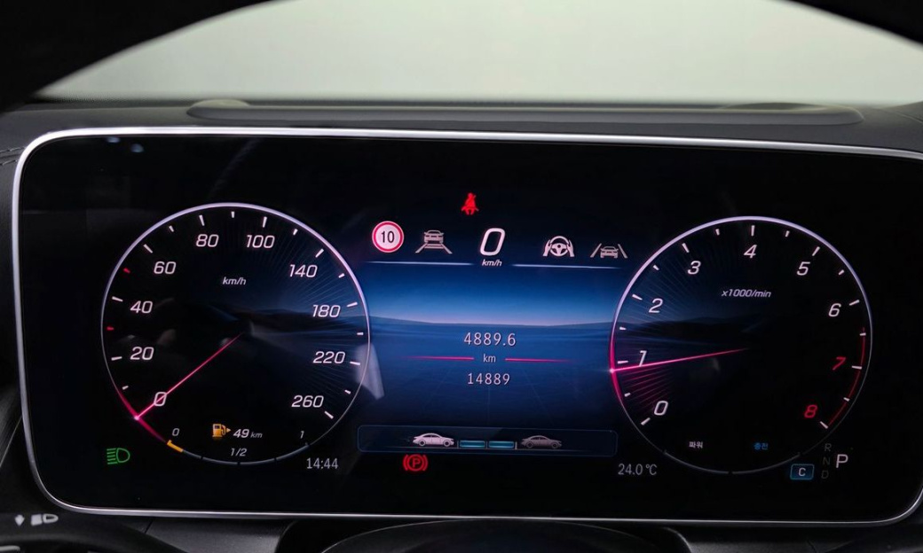 Mercedes-Benz GLC-Class GLC300 4MATIC Coupe, 2025
