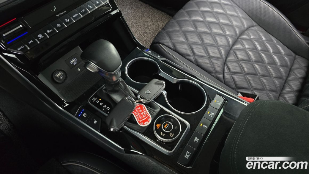 Kia Mohave Diesel 3.0 4WD 7-Seater, 2021