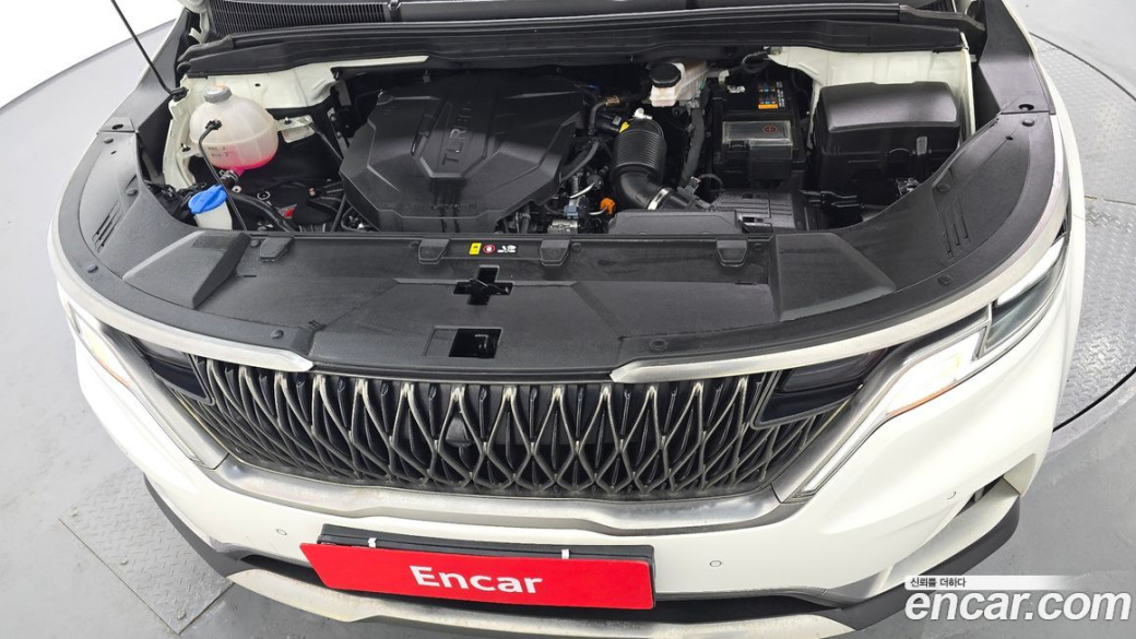 Kia Carnival 9-Seater Noblesse, 2023