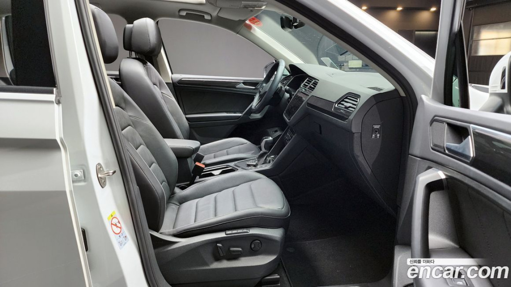 Volkswagen Tiguan 2.0 TDI Prestige, 2023