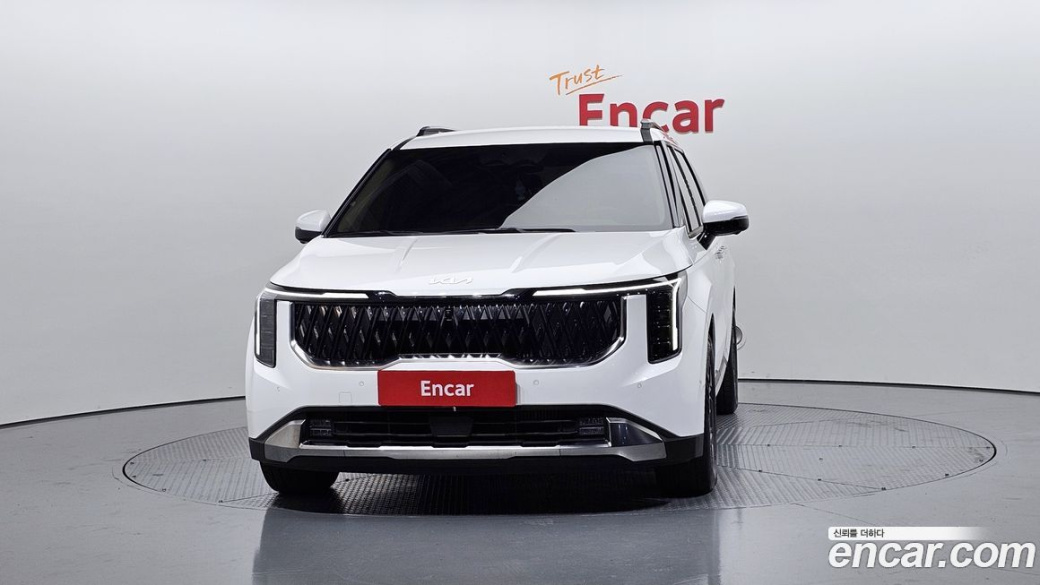 Kia Carnival 7-Seater Signature, 2024