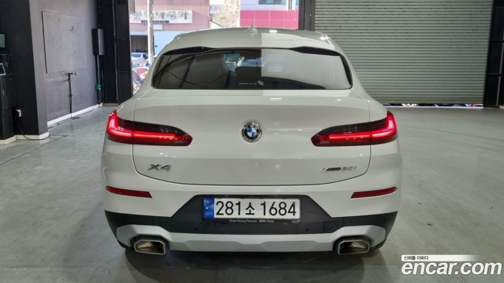 BMW X4 xDrive20i xLine, 2023