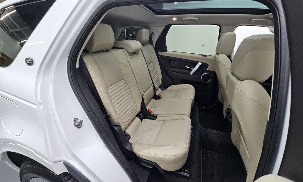 Land Rover Discovery Sport P250 S, 2025