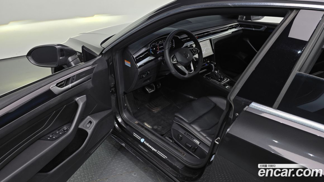 Volkswagen Arteon 2.0 TDI R-LIINE 4Motion, 2022