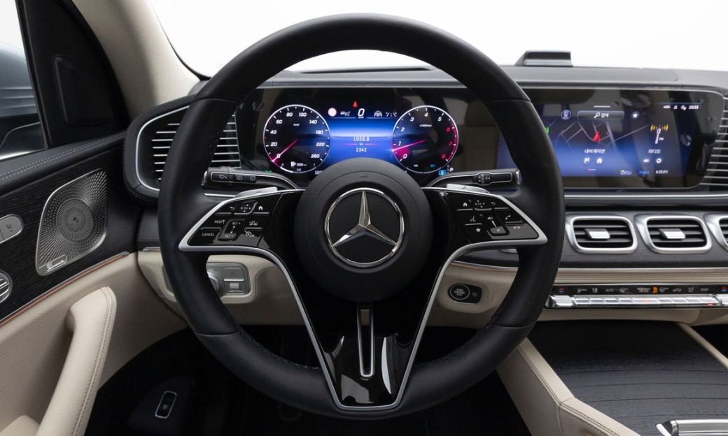 Mercedes-Benz GLE-Class GLE450 4MATIC, 2025