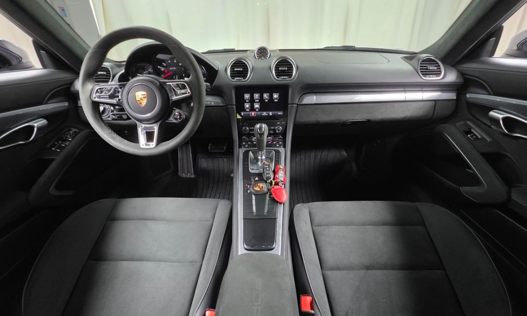 Porsche 718 4.0 GTS, 2024