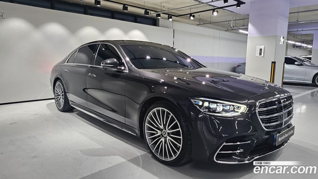 Mercedes-Benz S-Class S500L 4MATIC, 2025