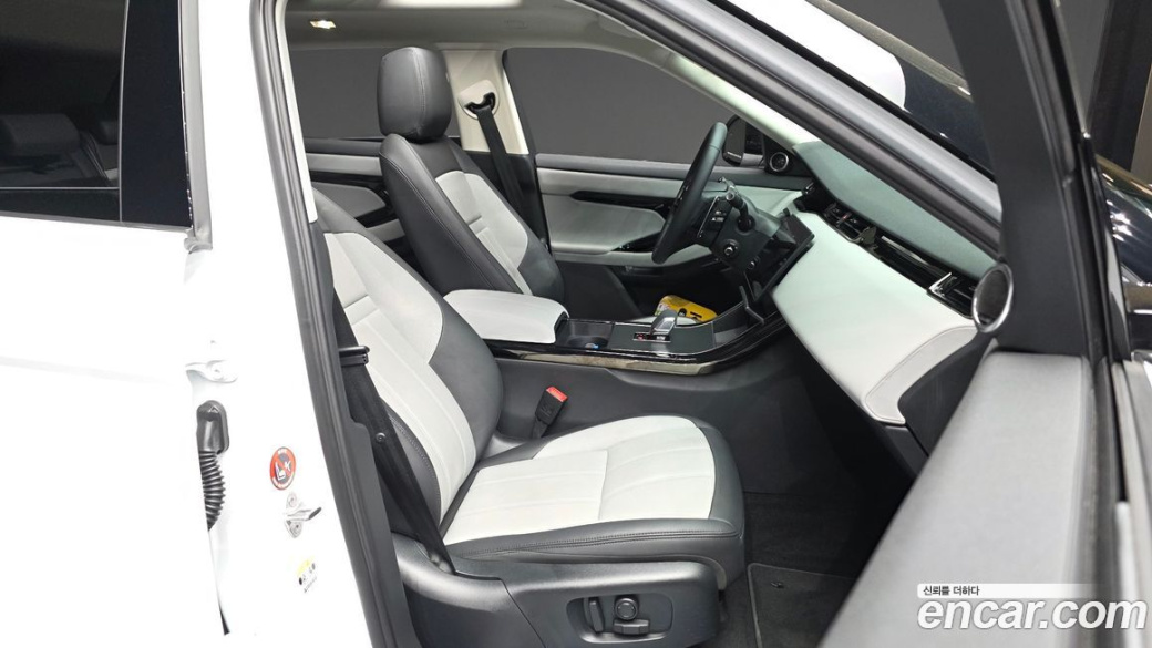 Land Rover Range Rover Evoque P250 Dynamic SE, 2025