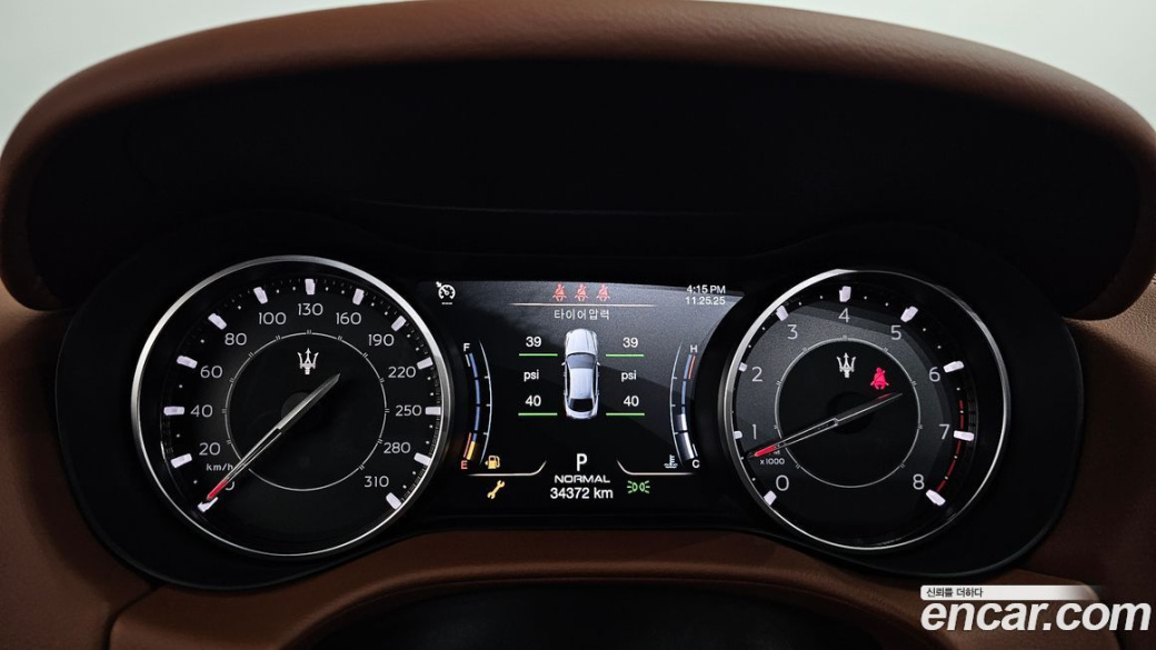 Maserati Ghibli 3.0 Modena, 2022