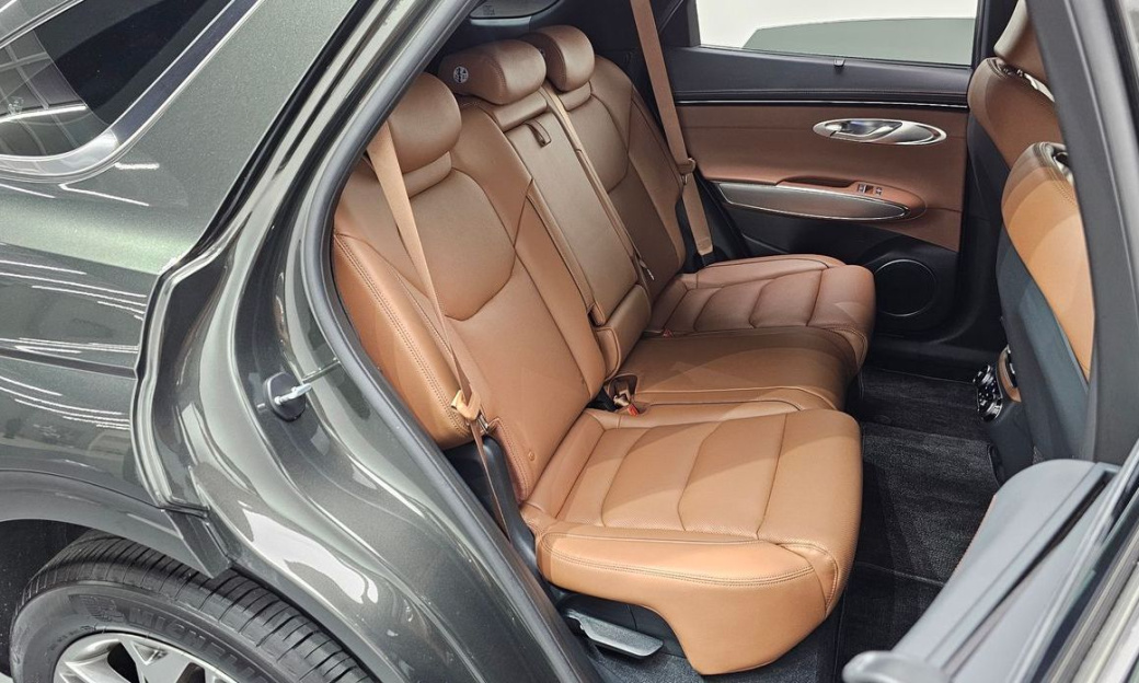 Genesis GV70 2.5T Gasoline 2WD, 2024