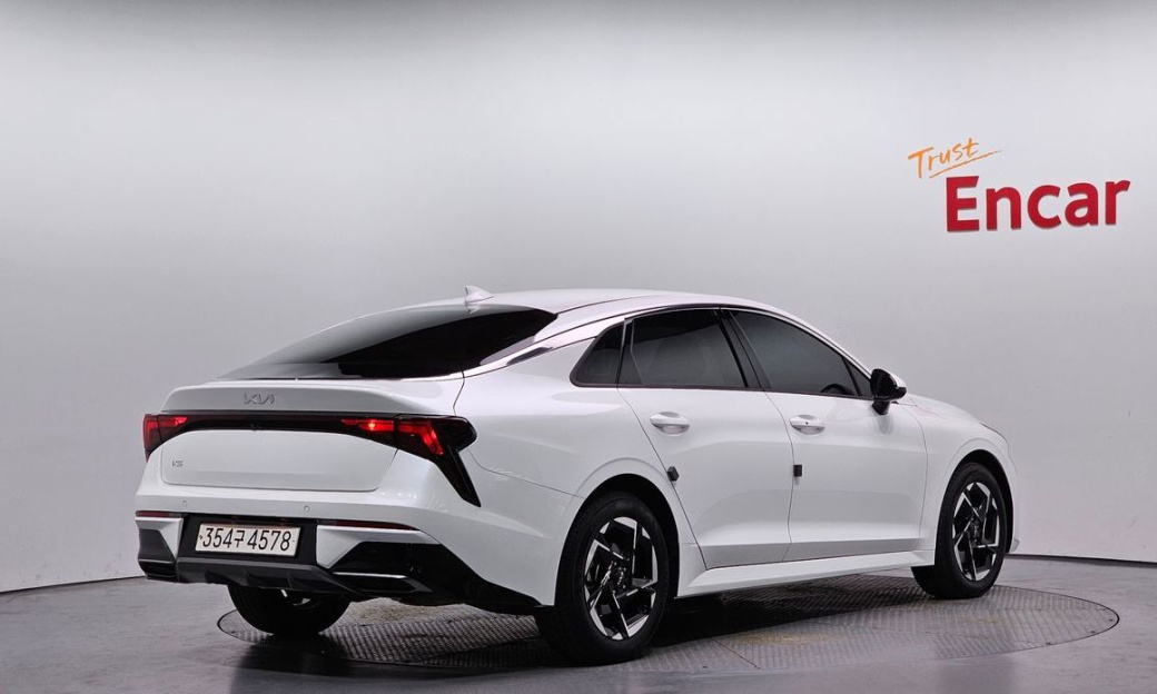 Kia K5 2.0, 2024