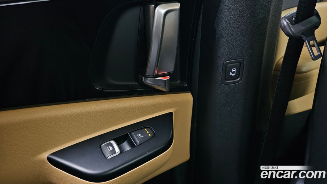 Kia Carnival 9-Seater Prestige, 2023
