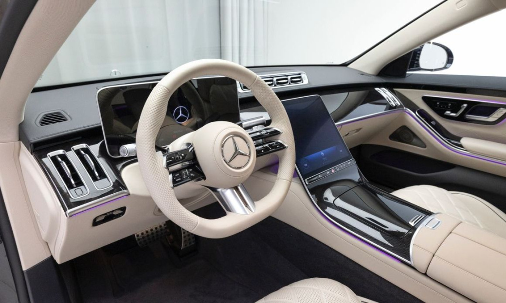 Mercedes-Benz S-Class S500 4MATIC, 2026