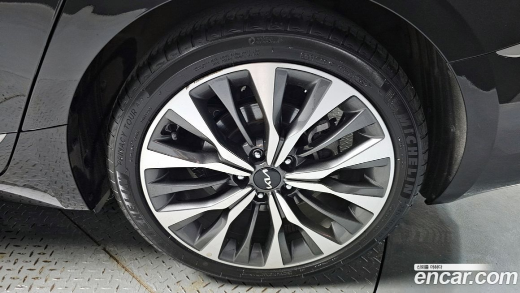Kia K8 2.5 Gasoline 2WD, 2023