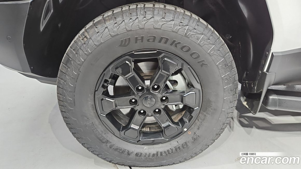 Kia Tasman 2.5T Gasoline 4WD, 2026