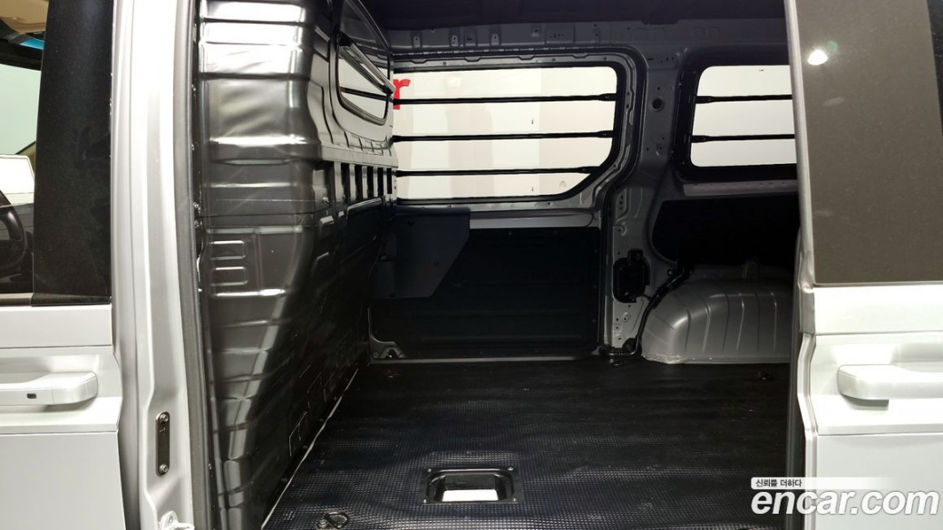 Hyundai Staria Cargo 3-Seater, 2025