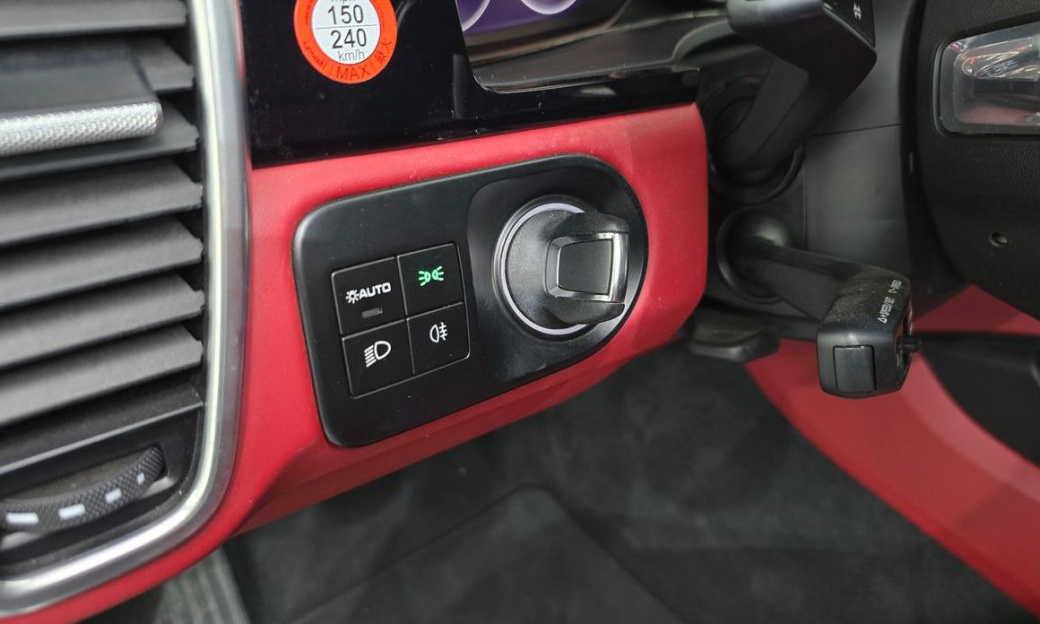 Porsche Cayenne 3.0 PLATINUM EDITION, 2023