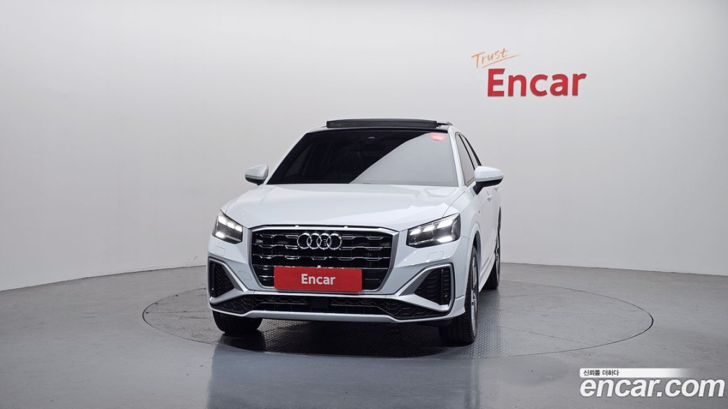 Audi Q2 35 TDI Premium, 2023